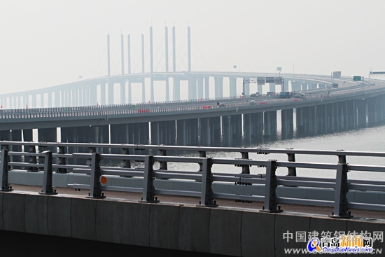 青岛胶州湾大桥（青岛新闻网记者 周琦 摄）